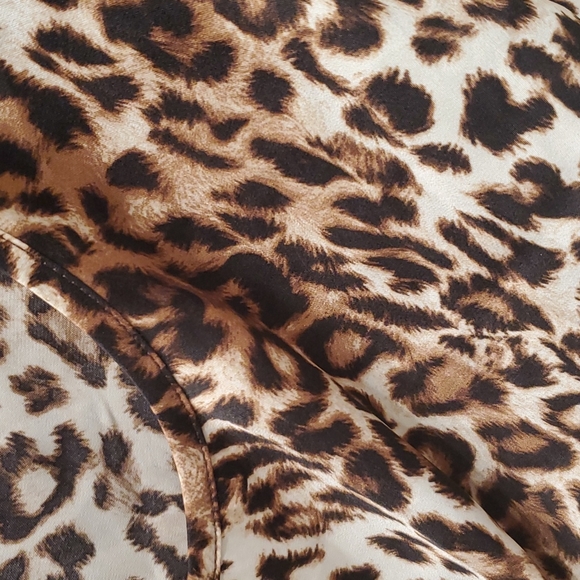 Van Winkle & Co. Women's Sleeveless Leopard Print Polyester Tank size XL - Picture 4 of 7